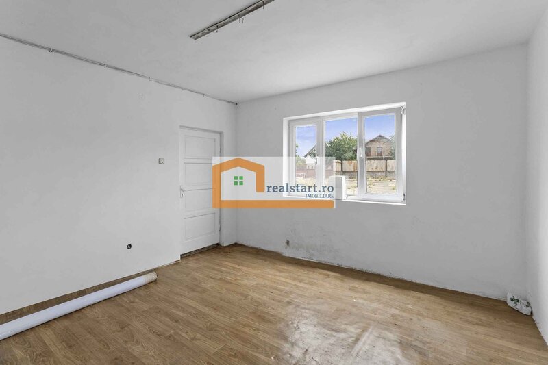 Spatiu industrial, D 155ml la DJ112A, Acces E68, teren 1,7Ha